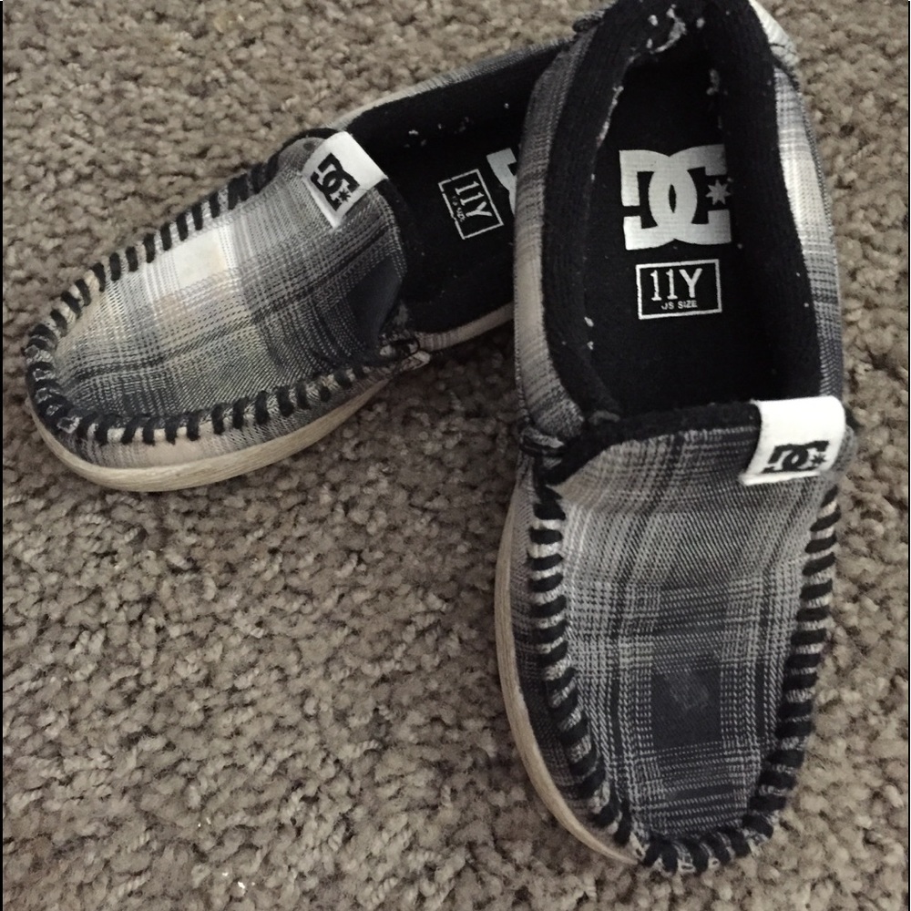 DC slip on shoes